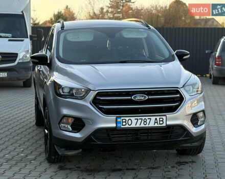 Форд Эскейп, объемом двигателя 2 л и пробегом 144 тыс. км за 13900 $, фото 13 на Automoto.ua