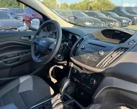 Форд Эскейп, объемом двигателя 2.5 л и пробегом 138 тыс. км за 9900 $, фото 11 на Automoto.ua