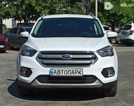 Форд Эскейп, объемом двигателя 1.5 л и пробегом 136 тыс. км за 13950 $, фото 5 на Automoto.ua
