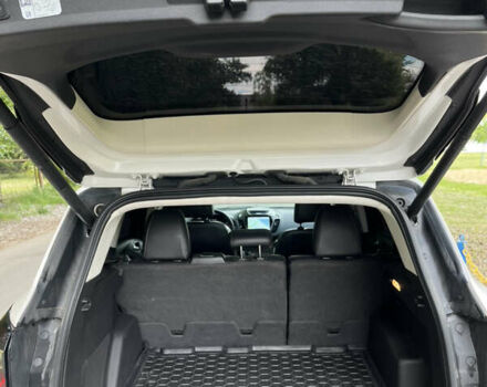 Форд Эскейп, объемом двигателя 2 л и пробегом 124 тыс. км за 14300 $, фото 10 на Automoto.ua