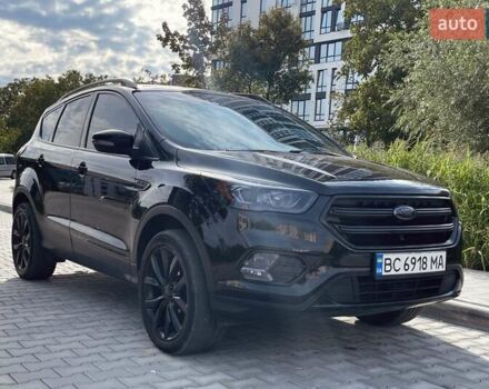Форд Эскейп, объемом двигателя 2 л и пробегом 111 тыс. км за 16000 $, фото 3 на Automoto.ua