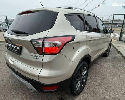 Форд Эскейп, объемом двигателя 2 л и пробегом 128 тыс. км за 15990 $, фото 5 на Automoto.ua