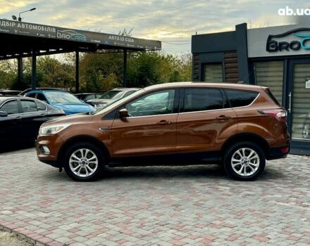 Форд Эскейп, объемом двигателя 1.5 л и пробегом 230 тыс. км за 10900 $, фото 4 на Automoto.ua