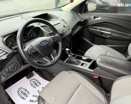 Форд Эскейп, объемом двигателя 2 л и пробегом 152 тыс. км за 7500 $, фото 12 на Automoto.ua