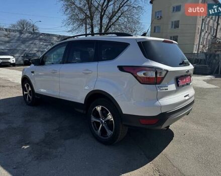 Форд Эскейп, объемом двигателя 1.5 л и пробегом 95 тыс. км за 14900 $, фото 3 на Automoto.ua
