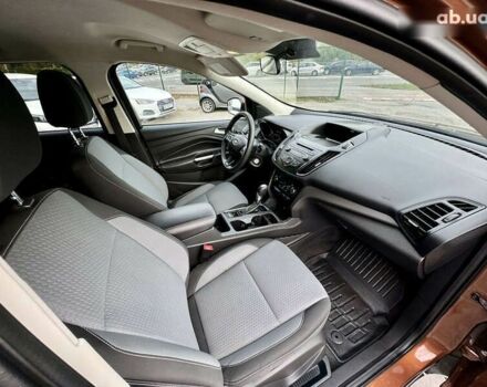 Форд Эскейп, объемом двигателя 1.5 л и пробегом 230 тыс. км за 10900 $, фото 21 на Automoto.ua