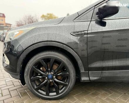 Форд Эскейп, объемом двигателя 2 л и пробегом 152 тыс. км за 7500 $, фото 6 на Automoto.ua