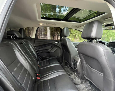 Форд Эскейп, объемом двигателя 2 л и пробегом 124 тыс. км за 14300 $, фото 12 на Automoto.ua