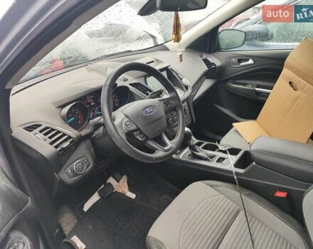 Форд Эскейп, объемом двигателя 2 л и пробегом 109 тыс. км за 10550 $, фото 11 на Automoto.ua