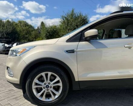 Форд Ескейп, об'ємом двигуна 1.5 л та пробігом 158 тис. км за 9800 $, фото 10 на Automoto.ua