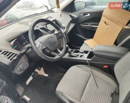 Форд Эскейп, объемом двигателя 2 л и пробегом 109 тыс. км за 10550 $, фото 8 на Automoto.ua