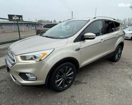 Форд Эскейп, объемом двигателя 2 л и пробегом 128 тыс. км за 15990 $, фото 1 на Automoto.ua