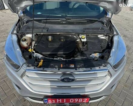 Форд Ескейп, об'ємом двигуна 2 л та пробігом 172 тис. км за 10400 $, фото 4 на Automoto.ua