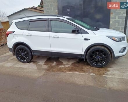 Форд Ескейп, об'ємом двигуна 1.5 л та пробігом 114 тис. км за 15000 $, фото 13 на Automoto.ua