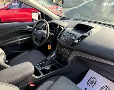 Форд Ескейп, об'ємом двигуна 2 л та пробігом 172 тис. км за 10400 $, фото 9 на Automoto.ua