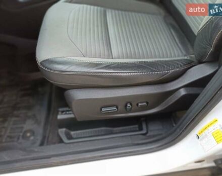 Форд Ескейп, об'ємом двигуна 1.5 л та пробігом 114 тис. км за 15000 $, фото 27 на Automoto.ua