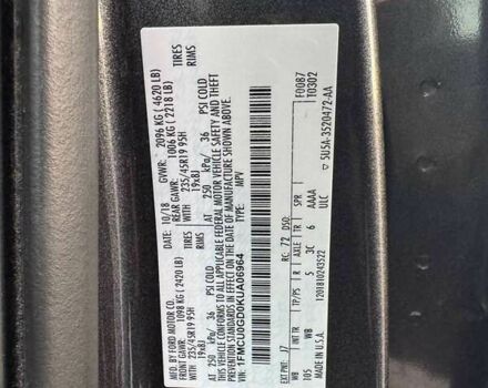 Форд Эскейп, объемом двигателя 1.5 л и пробегом 266 тыс. км за 9500 $, фото 16 на Automoto.ua