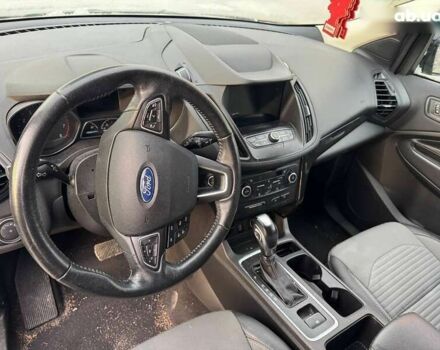 Форд Эскейп, объемом двигателя 1.5 л и пробегом 266 тыс. км за 9500 $, фото 13 на Automoto.ua