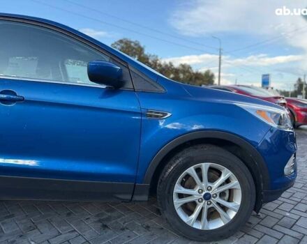Форд Ескейп, об'ємом двигуна 1.5 л та пробігом 217 тис. км за 8800 $, фото 9 на Automoto.ua