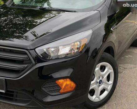 Форд Эскейп, объемом двигателя 0 л и пробегом 61 тыс. км за 13990 $, фото 1 на Automoto.ua