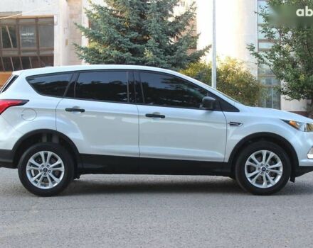 Форд Эскейп, объемом двигателя 2.5 л и пробегом 55 тыс. км за 14500 $, фото 8 на Automoto.ua