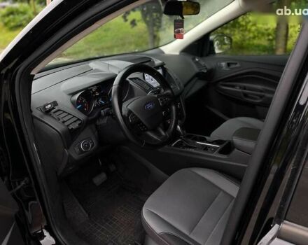 Форд Эскейп, объемом двигателя 0 л и пробегом 61 тыс. км за 13990 $, фото 9 на Automoto.ua