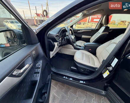 Форд Эскейп, объемом двигателя 2 л и пробегом 130 тыс. км за 15900 $, фото 11 на Automoto.ua