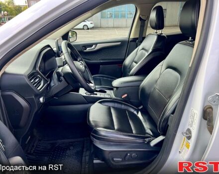 Форд Эскейп, объемом двигателя 1.5 л и пробегом 144 тыс. км за 13700 $, фото 7 на Automoto.ua