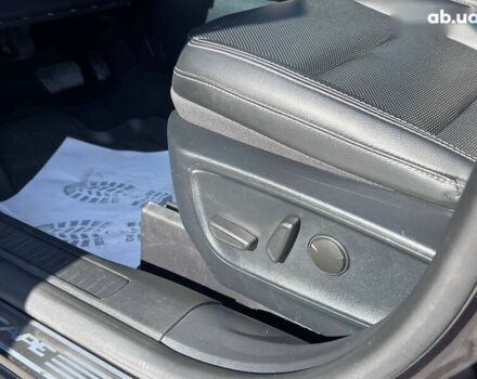 Форд Ескейп, об'ємом двигуна 2 л та пробігом 39 тис. км за 18490 $, фото 27 на Automoto.ua