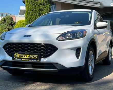 Форд Эскейп 2020 в Львове на Automoto.ua Форд Эскейп, объемом двигателя 1.5 л и пробегом 57 тыс. км за 17690 $, фото 2 на Automoto.ua