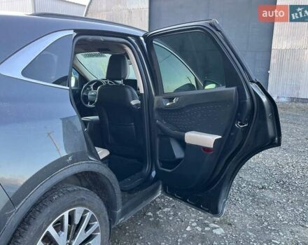 Форд Ескейп, об'ємом двигуна 2 л та пробігом 134 тис. км за 11400 $, фото 27 на Automoto.ua