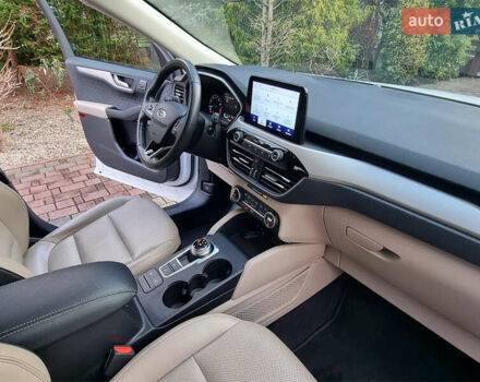 Форд Эскейп, объемом двигателя 0 л и пробегом 89 тыс. км за 13700 $, фото 5 на Automoto.ua