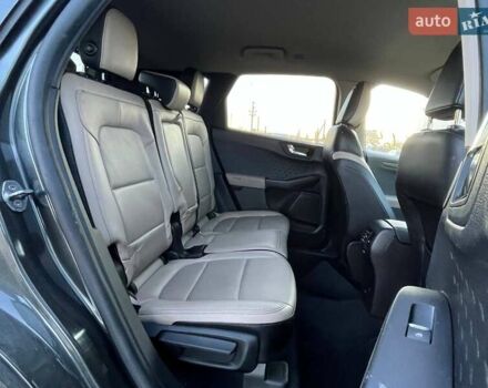 Форд Ескейп, об'ємом двигуна 2 л та пробігом 134 тис. км за 11400 $, фото 26 на Automoto.ua