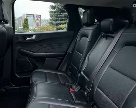 Форд Эскейп, объемом двигателя 2 л и пробегом 134 тыс. км за 18900 $, фото 25 на Automoto.ua