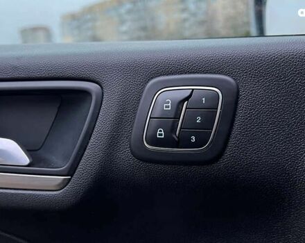 Форд Эскейп, объемом двигателя 2 л и пробегом 134 тыс. км за 18900 $, фото 20 на Automoto.ua