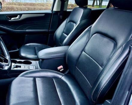 Форд Ескейп, об'ємом двигуна 0 л та пробігом 110 тис. км за 16900 $, фото 5 на Automoto.ua