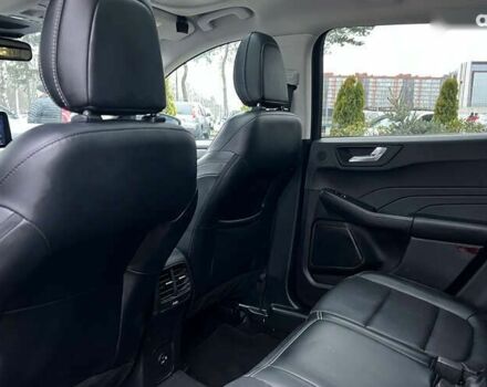 Форд Эскейп, объемом двигателя 2 л и пробегом 134 тыс. км за 18900 $, фото 24 на Automoto.ua