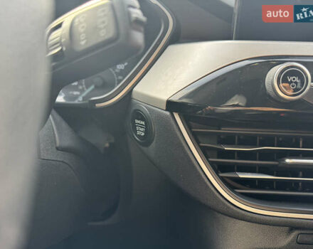 Форд Ескейп, об'ємом двигуна 1.5 л та пробігом 33 тис. км за 15900 $, фото 8 на Automoto.ua