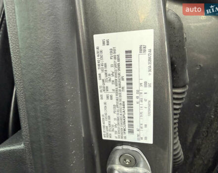 Форд Эскейп, объемом двигателя 2 л и пробегом 27 тыс. км за 23500 $, фото 29 на Automoto.ua