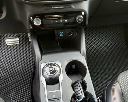 Форд Эскейп, объемом двигателя 2 л и пробегом 27 тыс. км за 23500 $, фото 25 на Automoto.ua