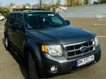 Форд Эскейп 2011 в Ровно на Automoto.ua Форд Эскейп, объемом двигателя 2.97 л и пробегом 207 тыс. км за 10880 $, фото 1 на Automoto.ua