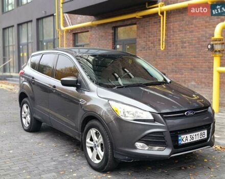 Форд Эскейп, объемом двигателя 2 л и пробегом 258 тыс. км за 8250 $, фото 1 на Automoto.ua