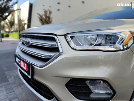 Форд Эскейп 2016 в Киеве на Automoto.ua Форд Эскейп, объемом двигателя 1.5 л и пробегом 229 тыс. км за 10990 $, фото 1 на Automoto.ua