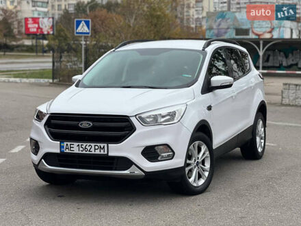 Форд Эскейп 2016 в Запорожье на Automoto.ua Форд Эскейп, объемом двигателя 1.5 л и пробегом 184 тыс. км за 13500 $, фото 1 на Automoto.ua