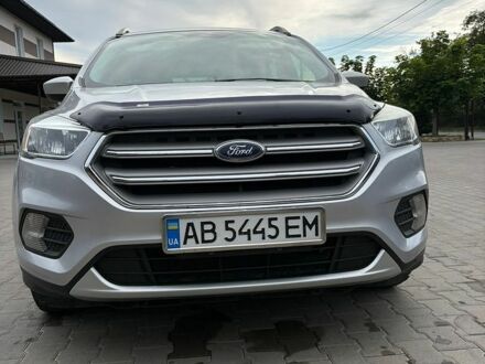 Форд Ескейп, об'ємом двигуна 2.5 л та пробігом 165 тис. км за 13700 $, фото 1 на Automoto.ua