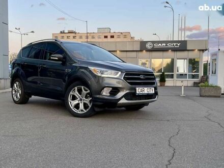 Форд Ескейп 2017 у Києві на Automoto.ua Форд Ескейп, об'ємом двигуна 2 л та пробігом 111 тис. км за 15999 $, фото 1 на Automoto.ua