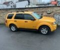 Желтый Форд Эскейп, объемом двигателя 2.5 л и пробегом 226 тыс. км за 4999 $, фото 1 на Automoto.ua