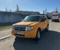 Жовтий Форд Ескейп, об'ємом двигуна 2.5 л та пробігом 800 тис. км за 7000 $, фото 1 на Automoto.ua