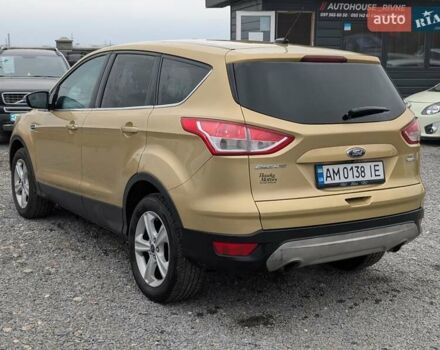 Желтый Форд Эскейп, объемом двигателя 1.6 л и пробегом 191 тыс. км за 8550 $, фото 15 на Automoto.ua