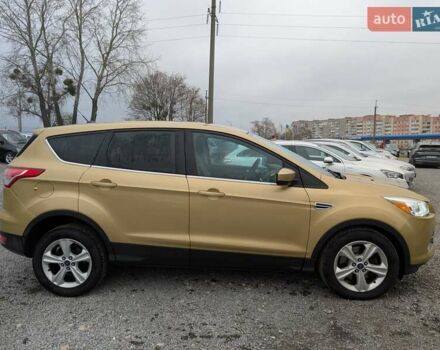 Желтый Форд Эскейп, объемом двигателя 1.6 л и пробегом 191 тыс. км за 8550 $, фото 10 на Automoto.ua